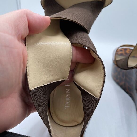 Taryn Rose Leopard Animal Print Sawyer Wedge Sandal 8 - Picture 12 of 16